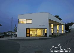 Das Musikhaus Erla wurde für den Architekturpreis "Die Goldene Kelle" 2013 nominiert